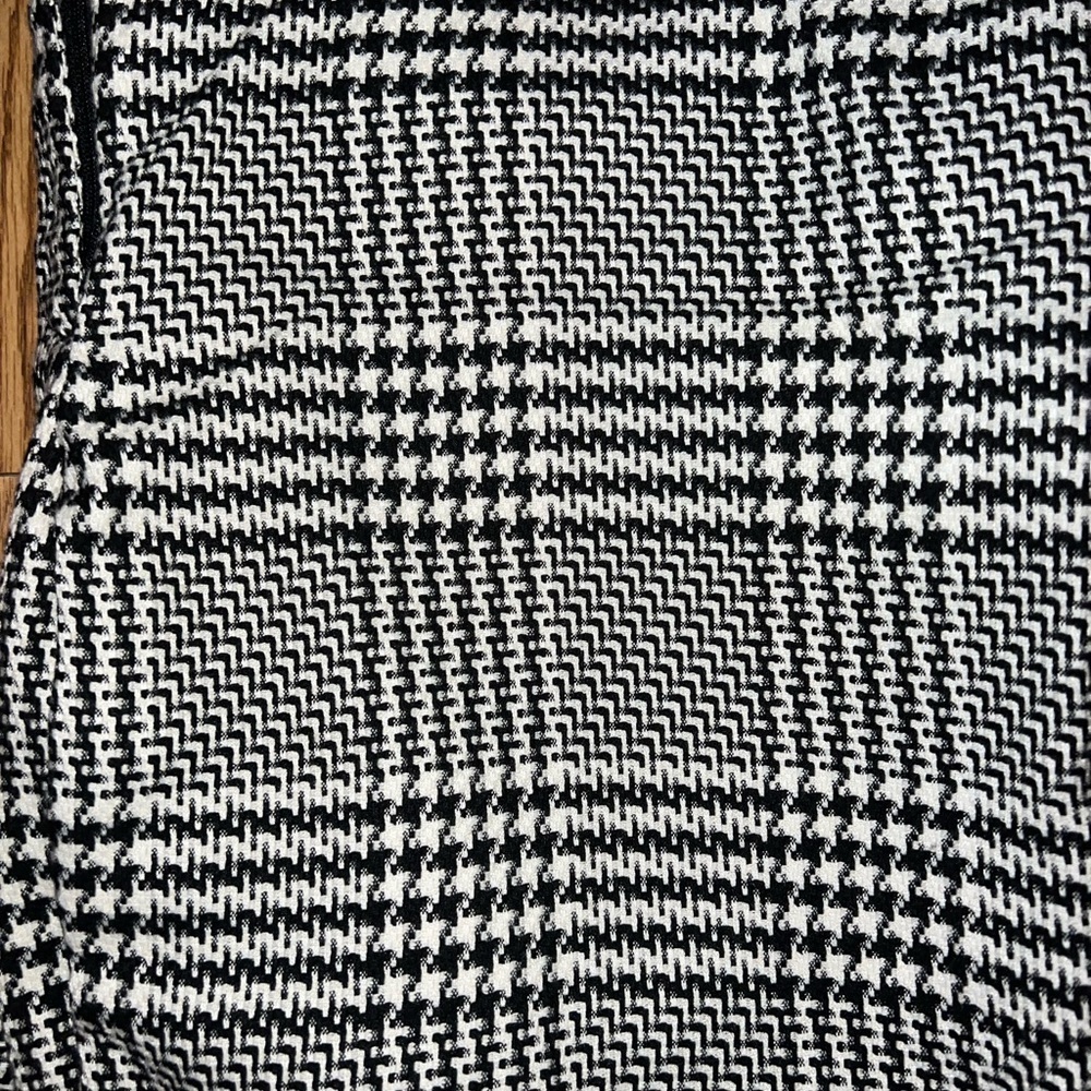 H&M Pants - Picture 2 of 5
